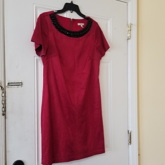 Halo Red Beaded Dress - Picture 6 of 12